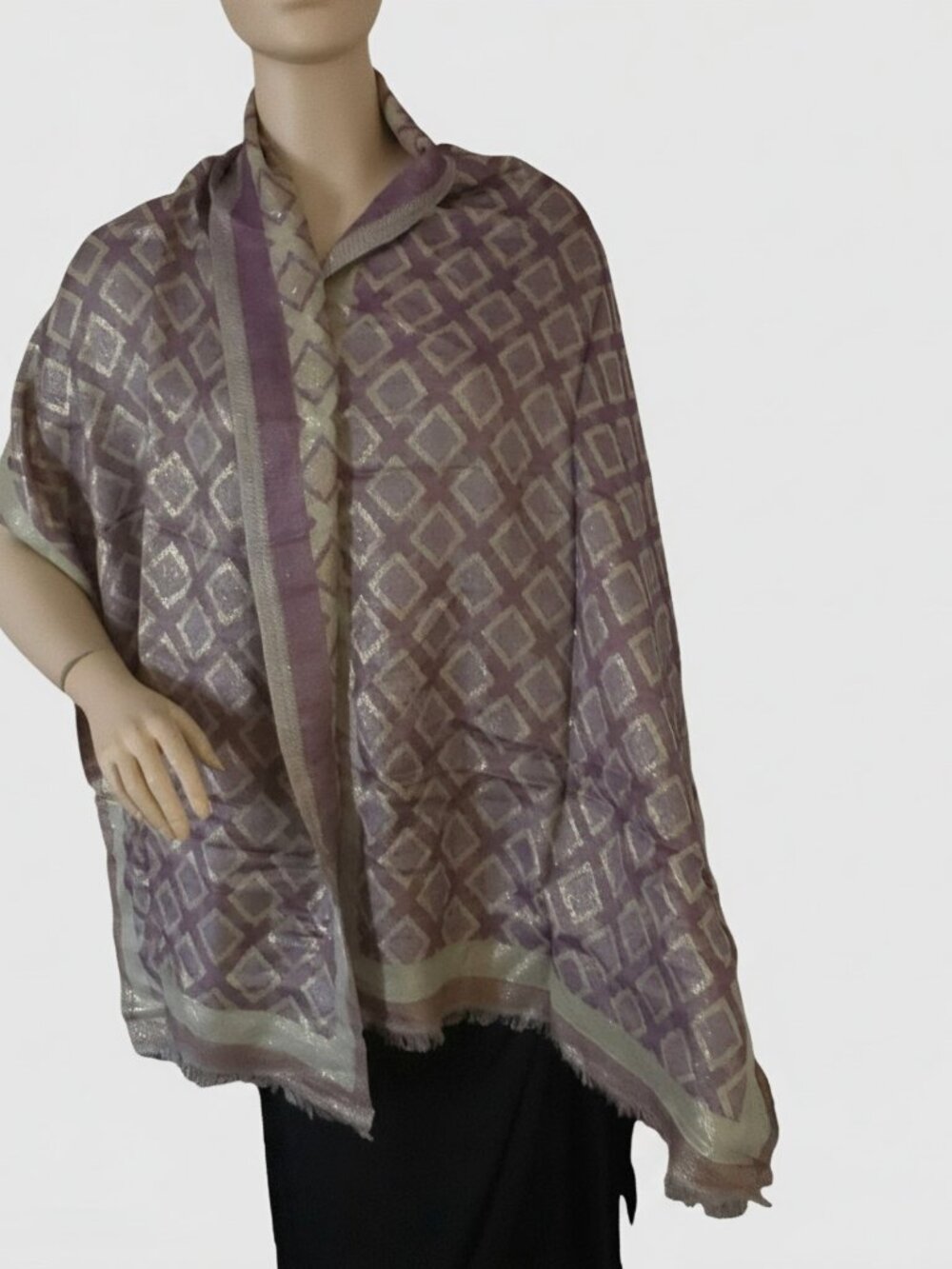 Nice Scarf - Picture 3 of 13